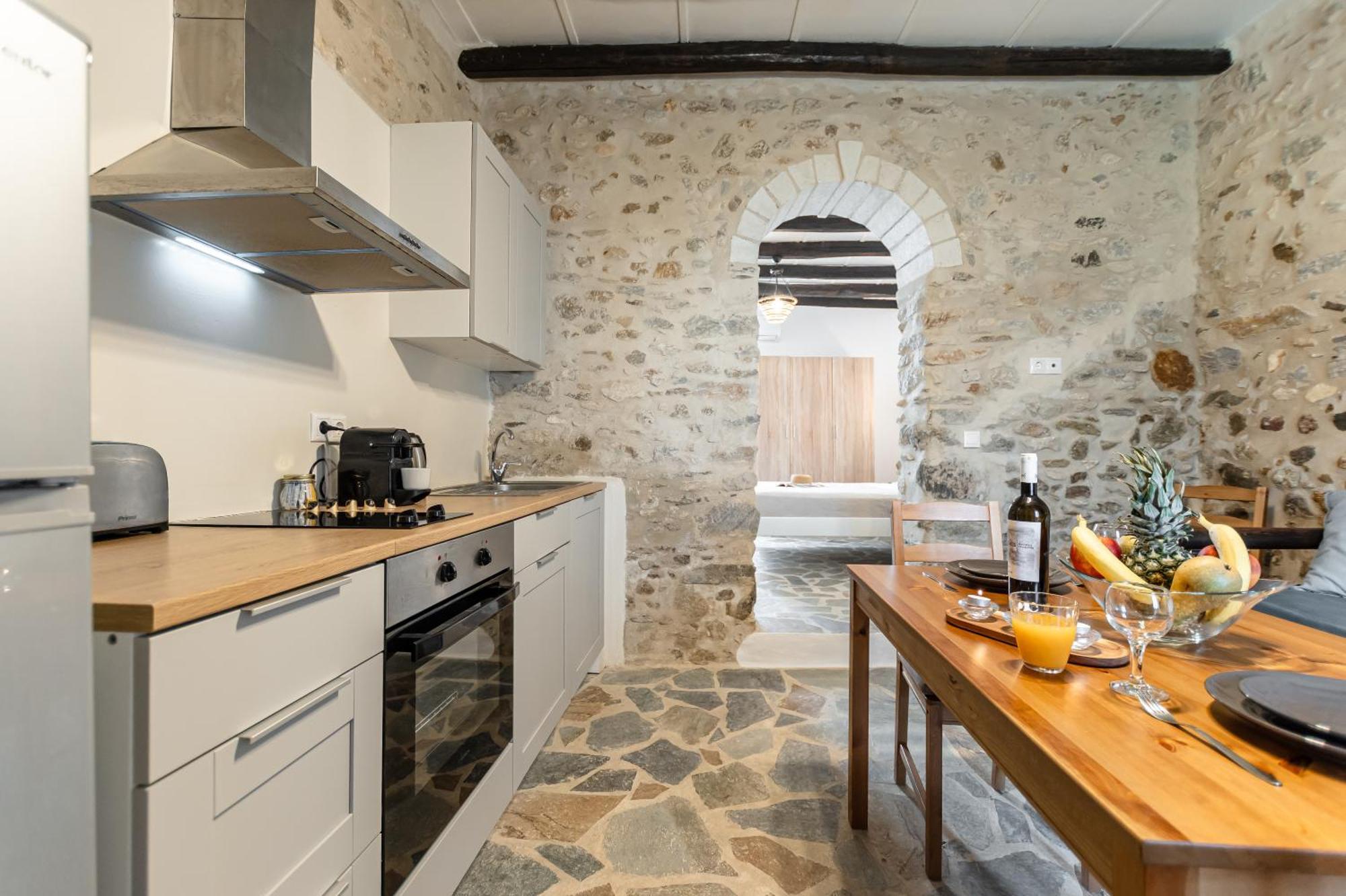 Апартаменты The White Stone House Naxos City Экстерьер фото